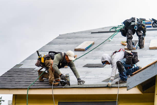Professional Roofing technician working in Deltaville, VA